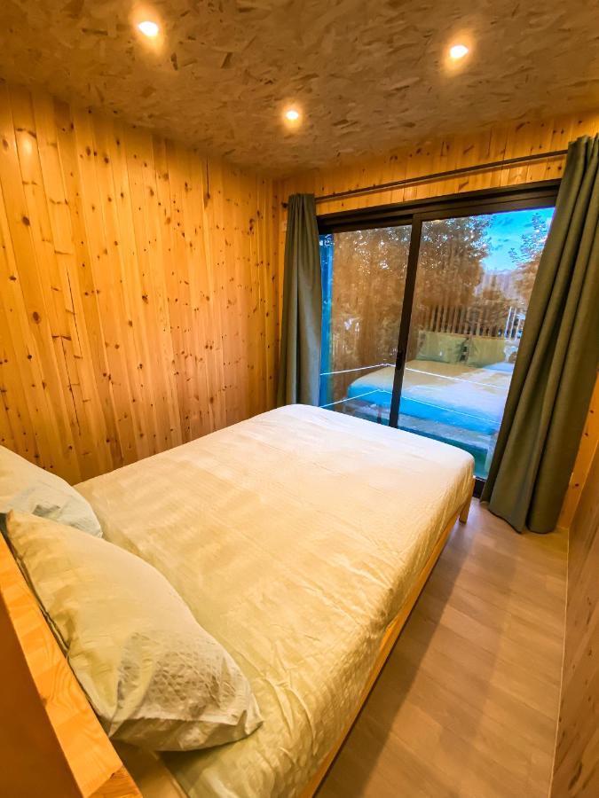 Bungalow Pichoses Geres Camping Rio Caldo المظهر الخارجي الصورة