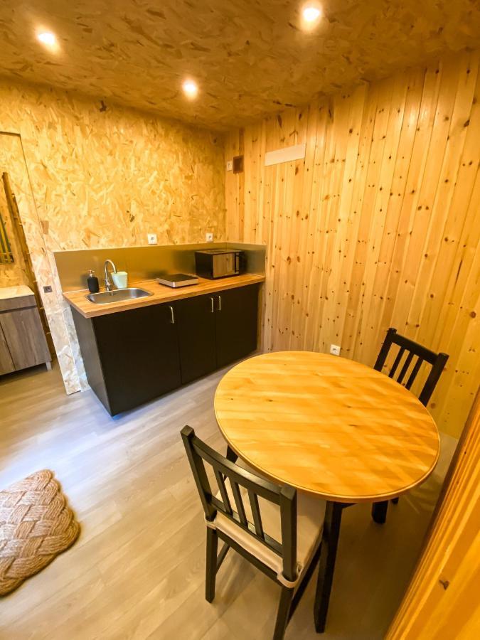Bungalow Pichoses Geres Camping Rio Caldo المظهر الخارجي الصورة